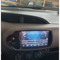 TOYOTA YARIS Τοποθέτηση οθόνη DIGITAL IQ RTG 4737_CPA (9inc)